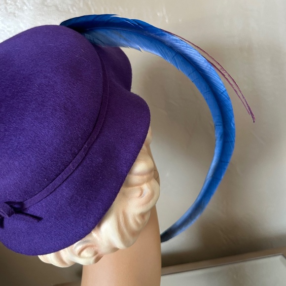 OPULENT 1950s\' PURPLE HAT WITH SCALOPPED BRIM + LONG CURLED FEATHERS main image 12